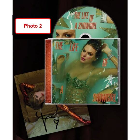 Taylor Swift The Life of a Showgirl CD + Hand Signed Photo 2 - Picture 4 of 5